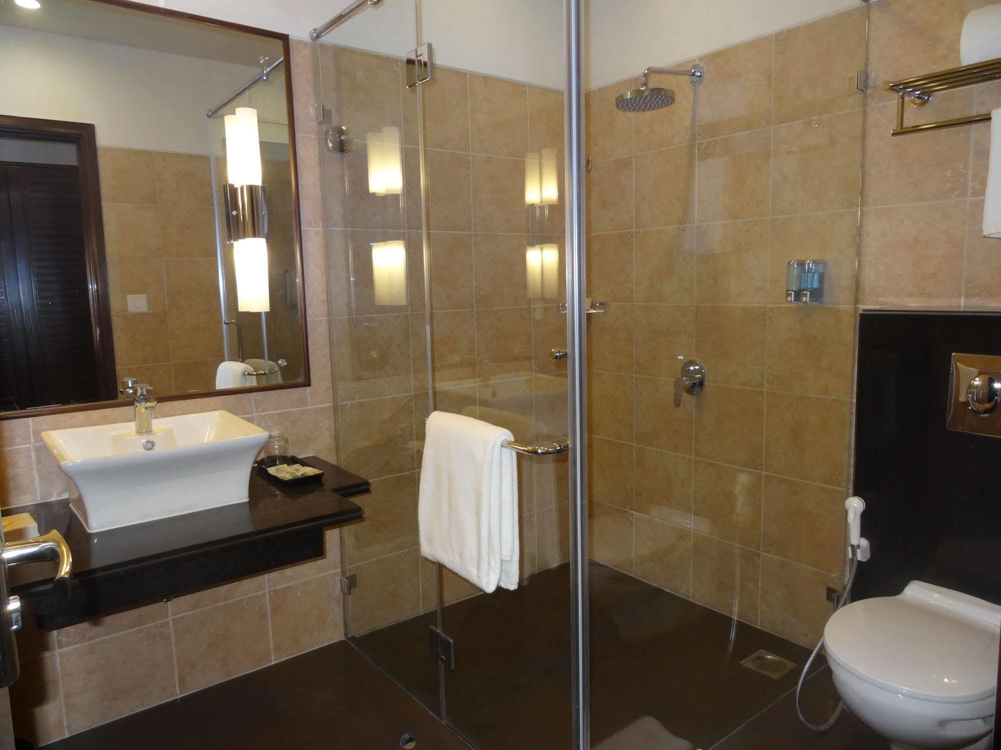 Regenta Central Hestia Dahej, Bhensali Dış mekan fotoğraf